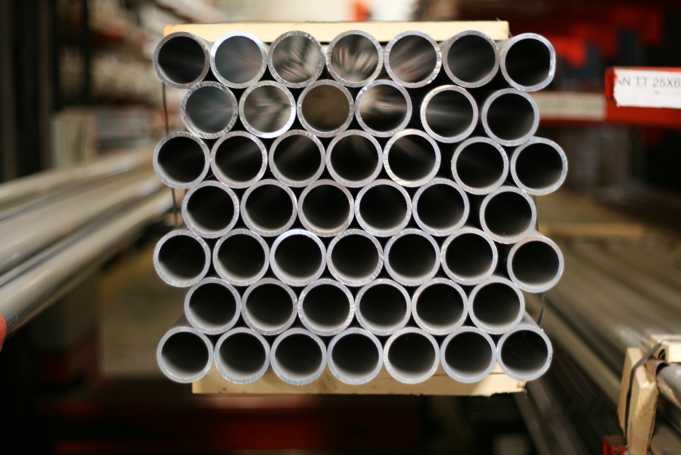 472481 Tubo cilindrico in alluminio 
